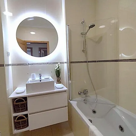 아파트 Pool Nest Palm Breeze At Citycenter And Marina