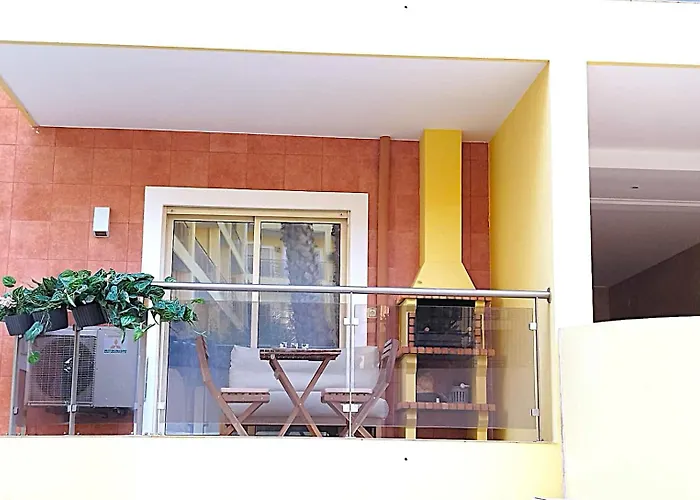 Pool Nest Palm Breeze At Citycenter And Marina Lagos