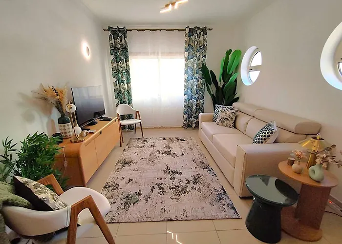 Apartman Pool Nest Palm Breeze At Citycenter And Marina