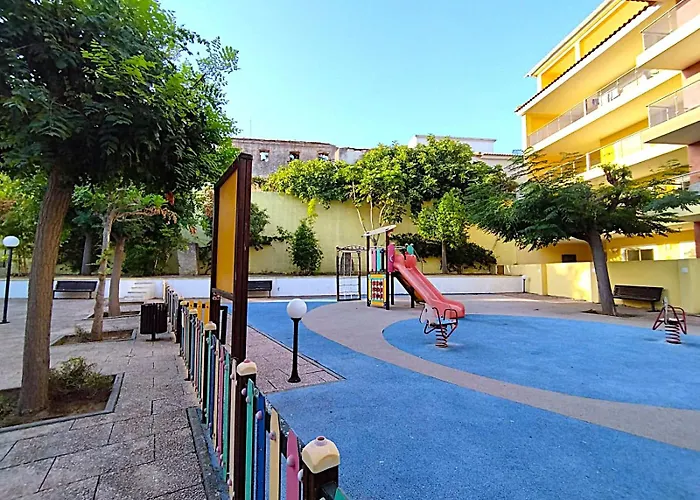 Pool Nest Palm Breeze At Citycenter And Marina Lagos