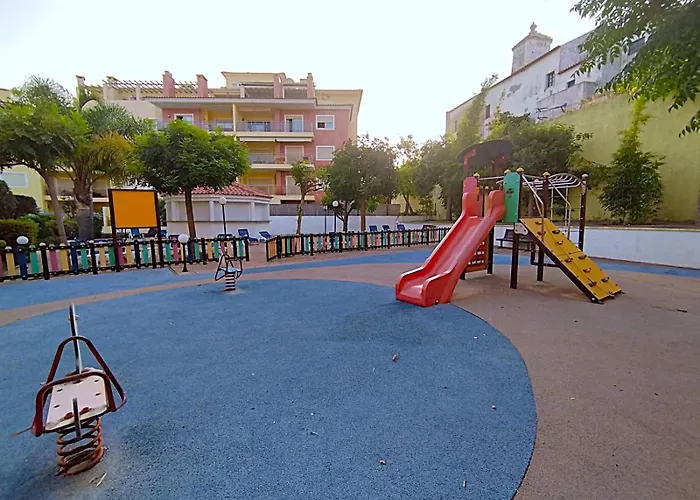 Pool Nest Palm Breeze At Citycenter And Marina Apartman Lagos